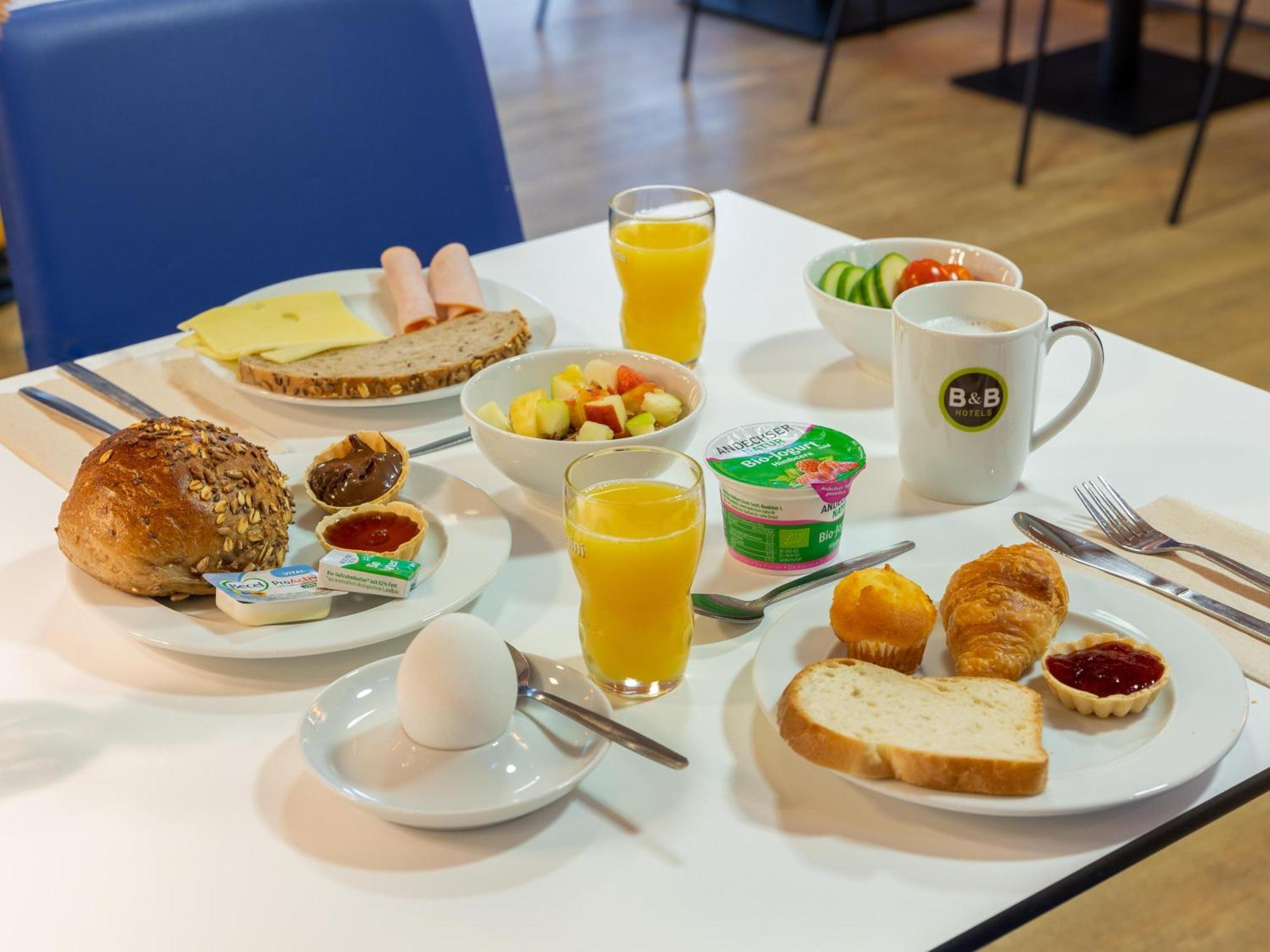 B&B Hotel Duesseldorf-City Eksteriør billede